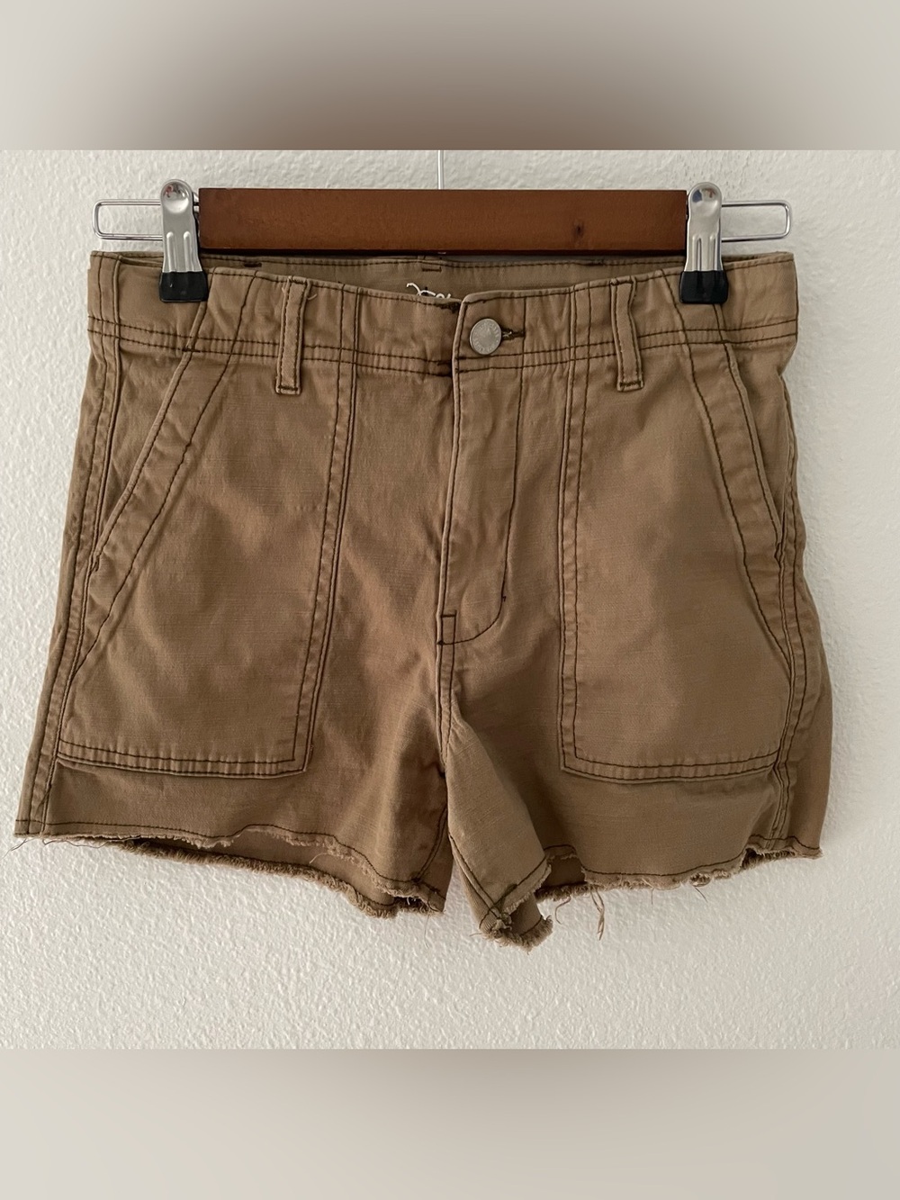 Art Class Girls Cargo Shorts tan Size L 10/12 Utility Cotton Stretch